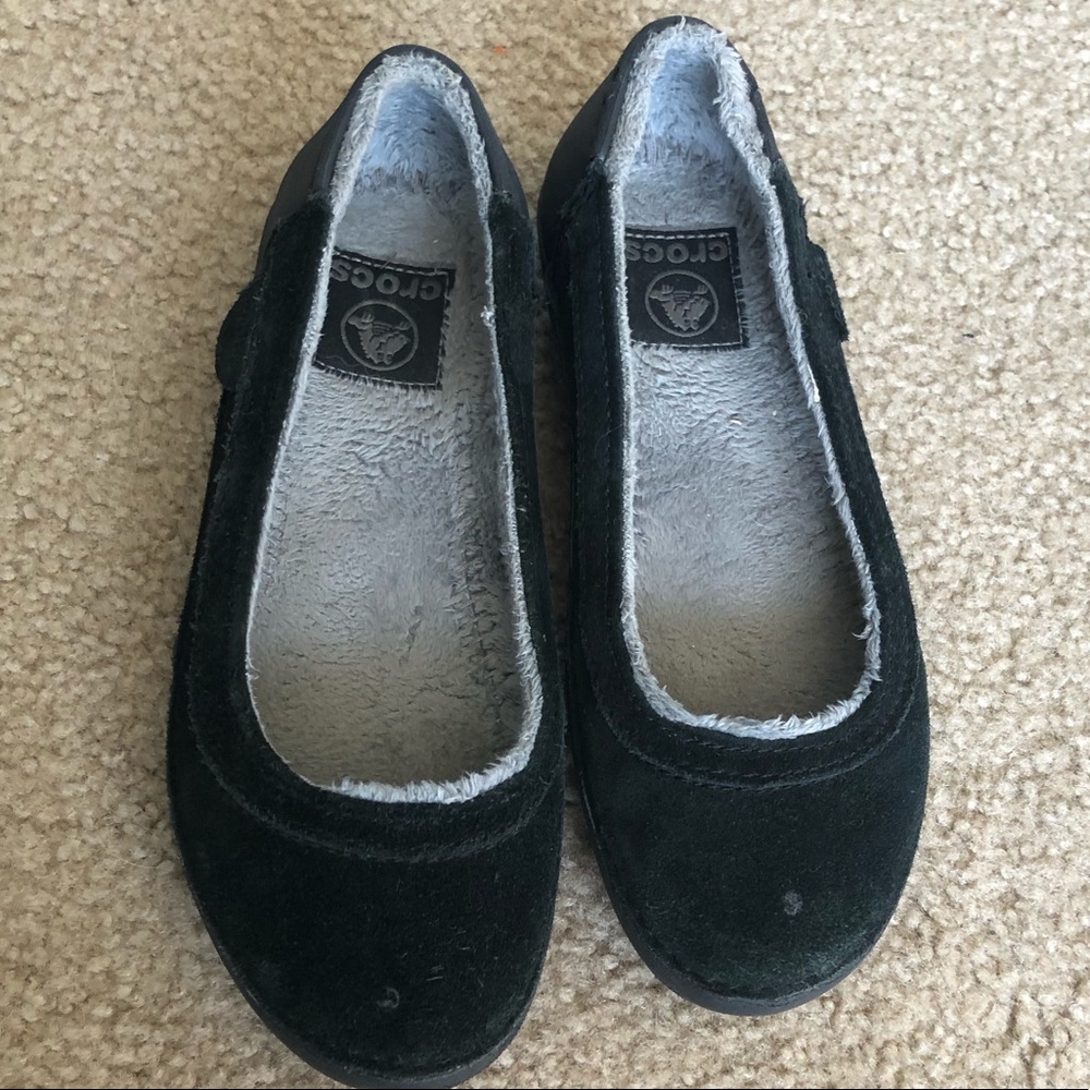 Girls Crocs Flats Fuzzy Inside